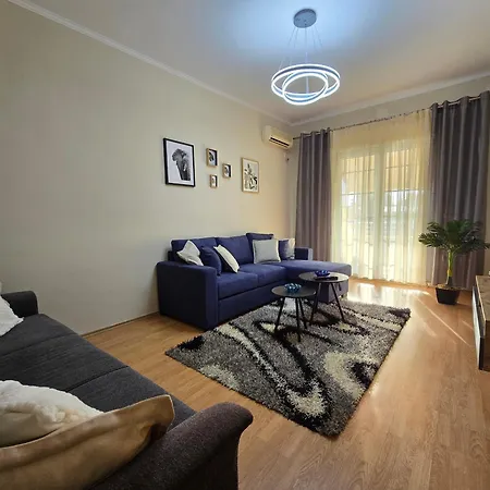 21 Square Oasis